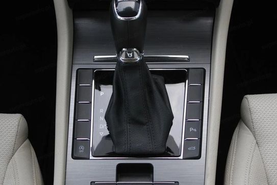 Skoda Superb 2.0 TDI Style DSG