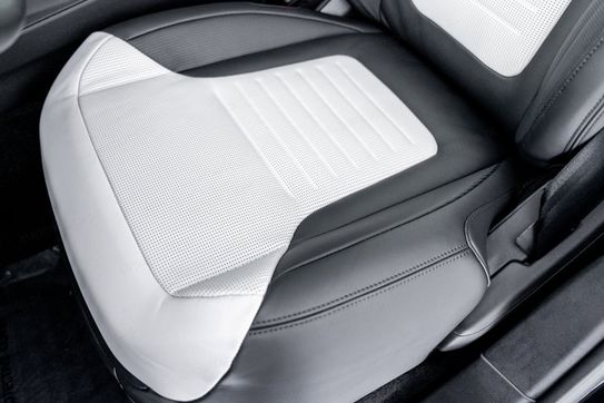 Land Rover Range Rover Sport S 4.4 V8 P635 SV Edition Two