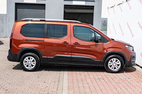 Peugeot Rifter Long GT Line L2H1 EAT8