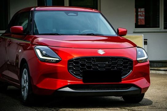 Suzuki Swift Premium Plus 1.2 Dualjet SHVS