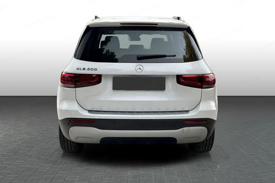 Mercedes GLB 200