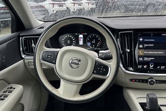 Volvo V60 B4 B Momentum Pro