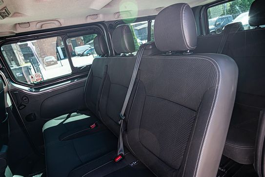 Renault Trafic Grand L2H1 Kombi