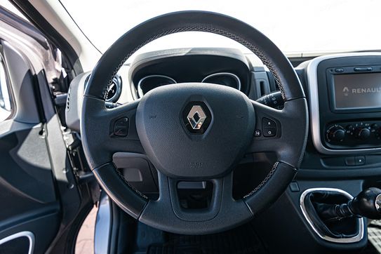 Renault Trafic Grand L2H1 Kombi