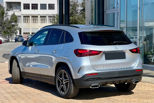 Mercedes GLA 200 AMG Line
