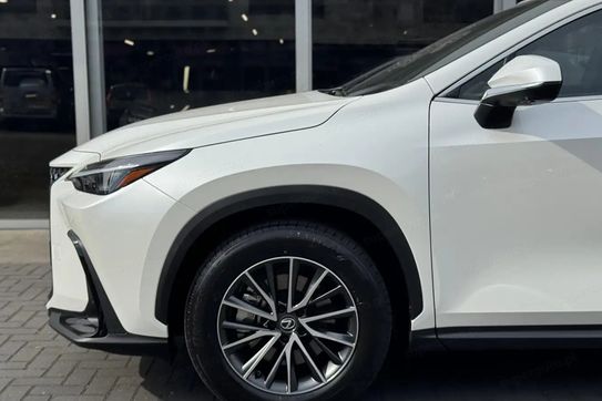 Lexus NX 350h Elegance 2.5 Hybrid