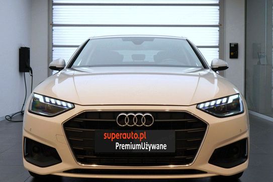 Audi A4 35 TFSI mHEV S tronic