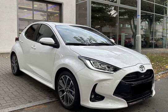 Toyota Yaris Style 1.5 Hybrid