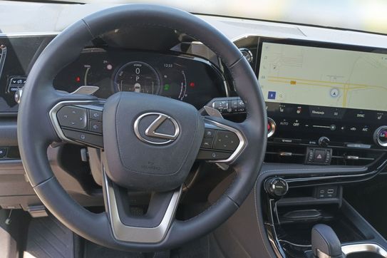 Lexus NX 450h+ Prestige AWD