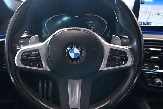 BMW Seria 5 520d xDrive M Sport