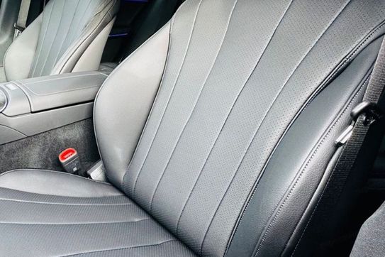 Mercedes Klasa E 220 d 4-Matic AMG