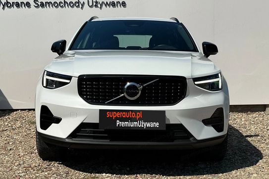 Volvo XC40 B3 Plus Dark