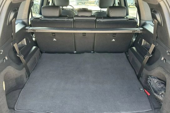 Mercedes GLB 200