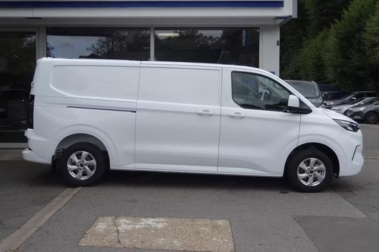 Ford Transit Custom 320 L2H1 Trend