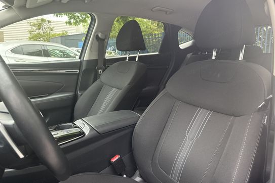 Hyundai Tucson Executive 1.6 T-GDi HEV  4WD
