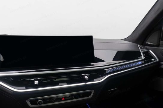 BMW X7 M60i xDrive