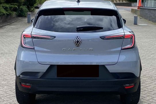 Renault Captur Techno 1.8 E-TECH Full Hybrid