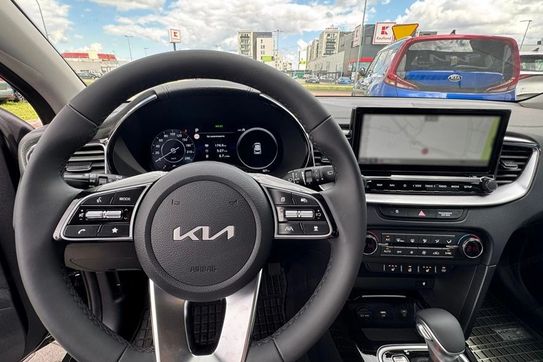 Kia XCeed 1.5 t-Gdi Business Line Dct