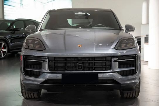 Porsche Cayenne Coupe Black Edition