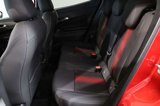 Alfa Romeo Junior 1.2 Ibrida Q4 Ti