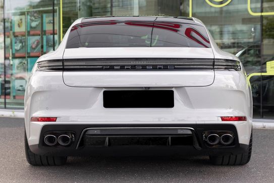 Porsche Panamera GTS