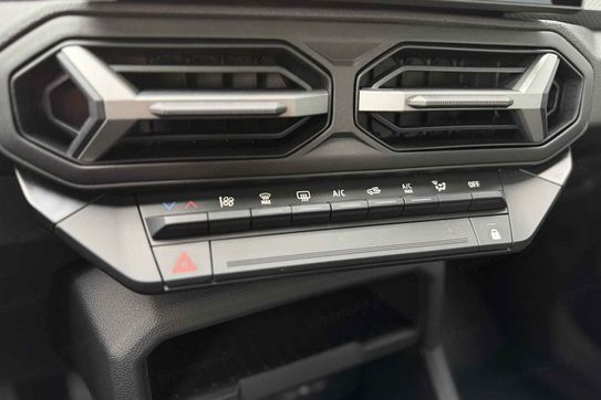 Dacia Duster Expression MMT 1.8 Full Hybrid