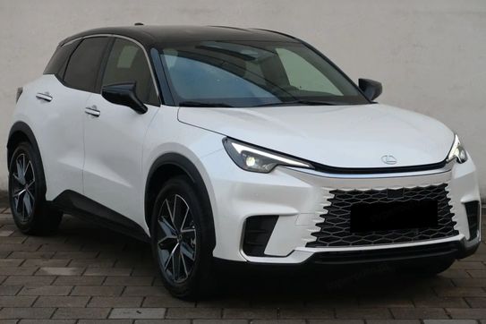 Lexus LBX Emotion 1.5 Hybrid