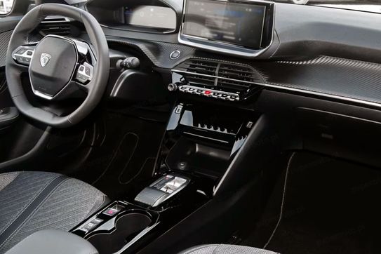 Peugeot 208 Allure e-DCS6  1.2 mHEV