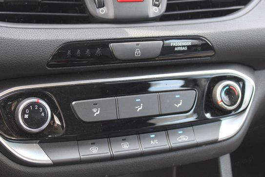 Hyundai i30 1.5 T-GDI Modern