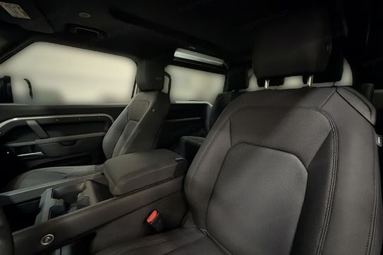 Land Rover Defender 90 Hardtop 3.0 D250 mHEV X-Dynamic SE
