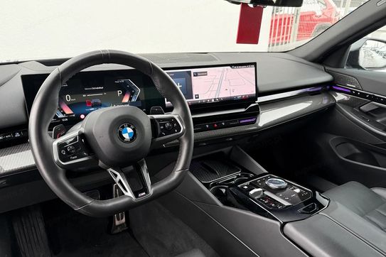 BMW Seria 5 520i M Sport