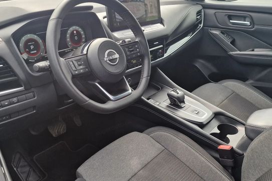 Nissan Qashqai 1.3 DIG-T mHEV N-Connecta Xtronic