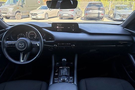 Mazda 3 2.0 Centre-Line