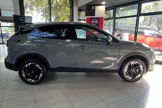 Nissan Qashqai N-Connecta 1.3 DIG-T mHEV  Xtronic