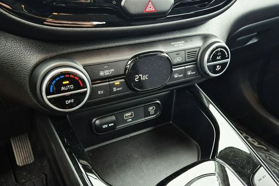 Kia Soul 64KWH m