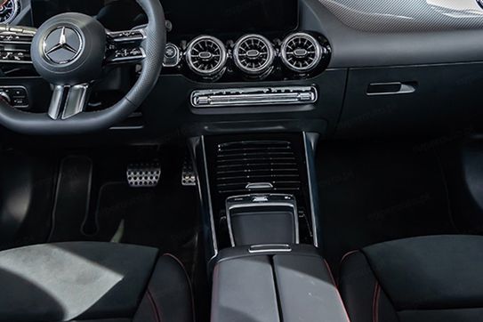 Mercedes GLA 200 AMG Line