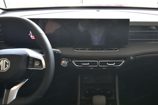 MG HS 1.5T HEV+ Excite aut
