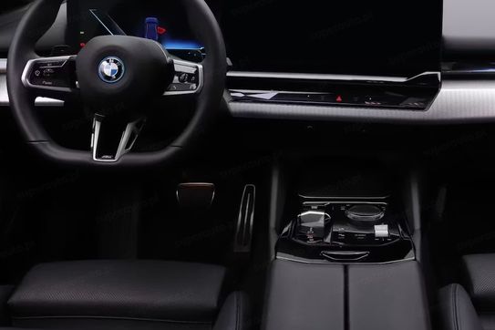 BMW Seria 5 530e M Sport