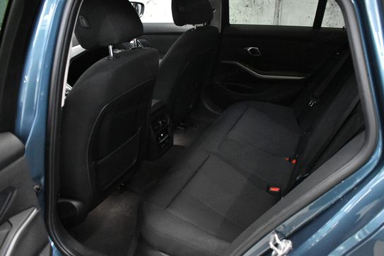 BMW Seria 3 Touring 320d xDrive