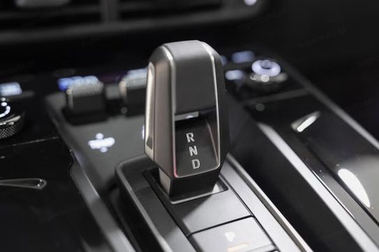 Porsche 911 Carrera 4 GTS