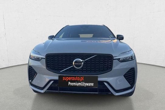 Volvo XC60 B5 B AWD Plus Dark