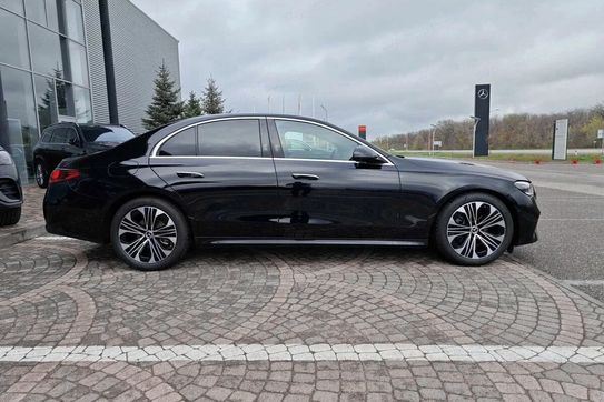 Mercedes E Klasa 200 4-Matic Avantgarde