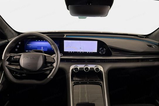 Omoda 9 1.5 Super Hybrid AWD
