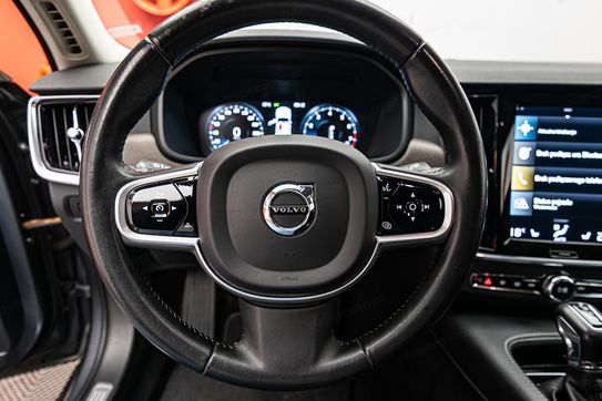 Volvo V90 Cross Country T5 AWD