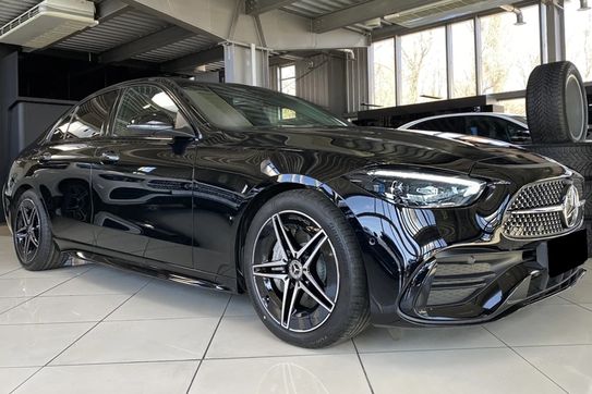 Mercedes Klasa C 220 d 4-Matic AMG