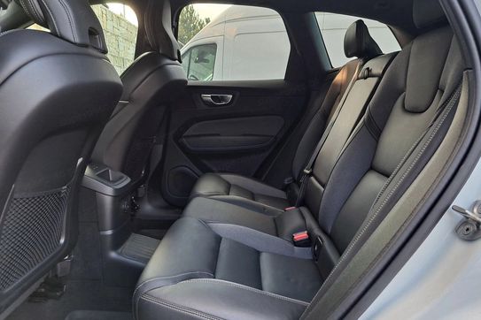 Volvo XC60 T6 Plug-In Hybrid AWD Plus Dark