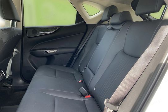 Lexus NX 450h+ Prestige AWD