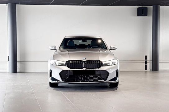 BMW Seria 3 320d xDrive M Sport