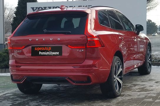 Volvo XC60 T6 Plug-In Hybrid AWD Plus Dark