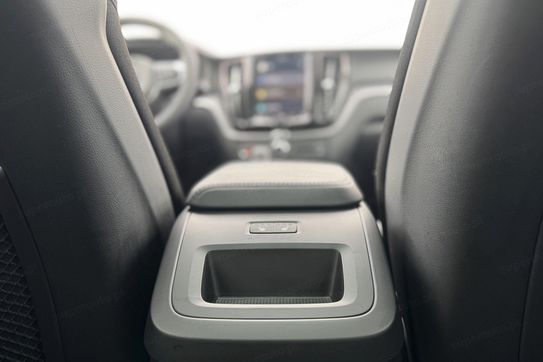 Volvo XC60 T6 Plug-In Hybrid AWD Core